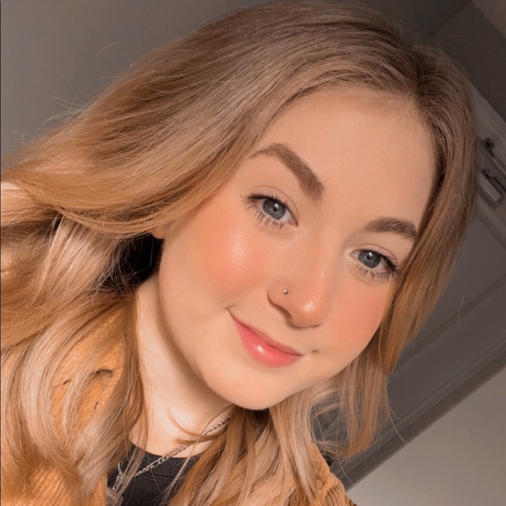 Meet your Posher, Lori ann